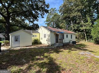 780 North Ave, Forest Park, GA 30297