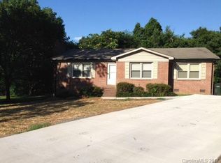 647 Lancer Ct NW, Concord, NC 28027