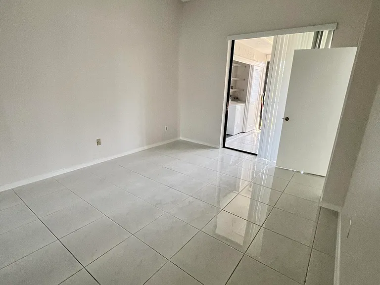 5275 Europa Dr #I — Photo 17