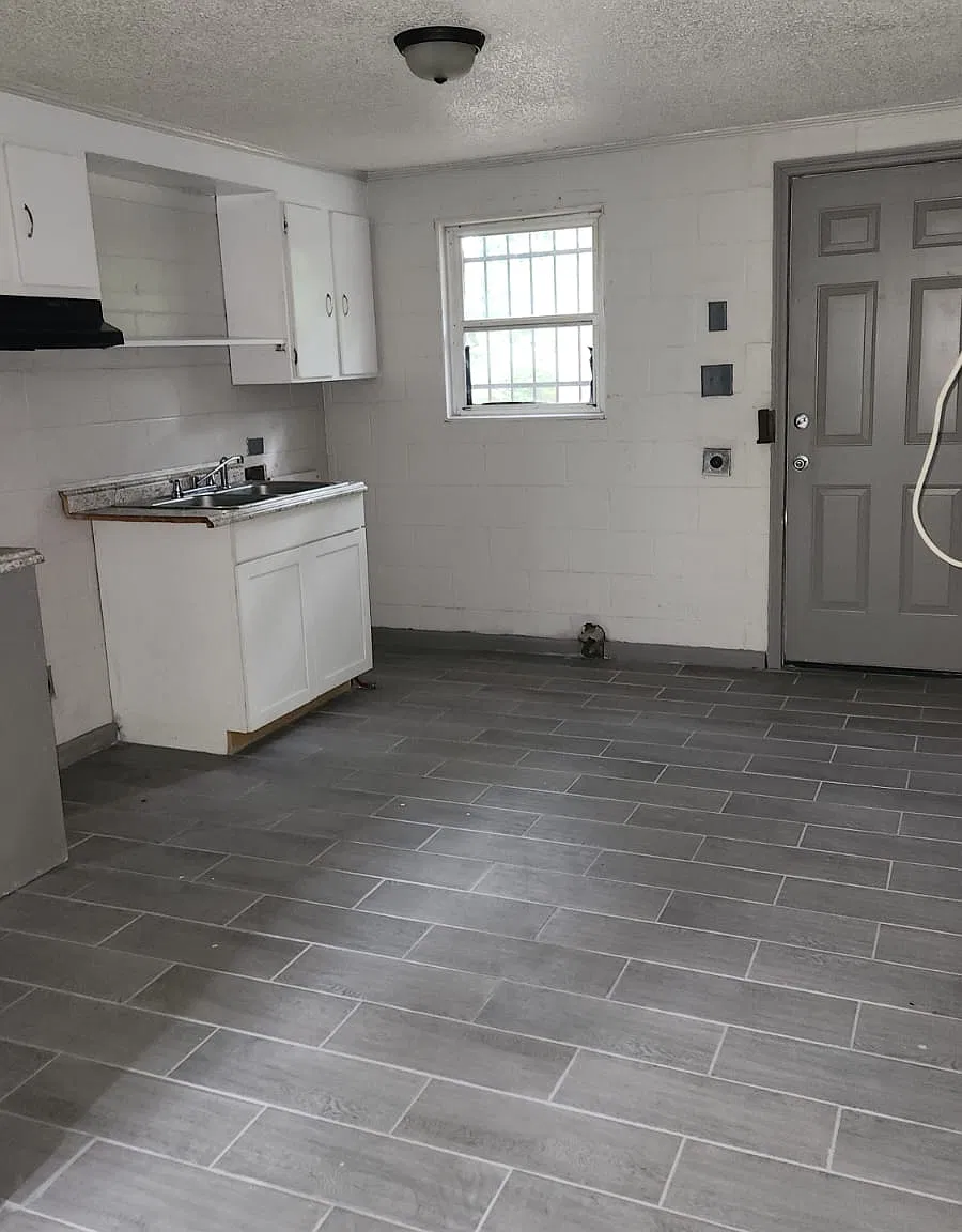 2 bed, 1000 sqft, $600 — Photo 2