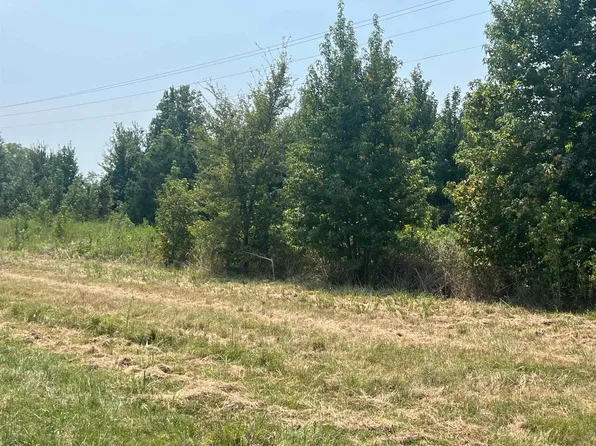 Fm 1402, Mount Pleasant, TX 75455