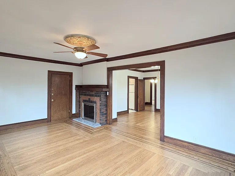 75 Williamson Ave #2 — Photo 4