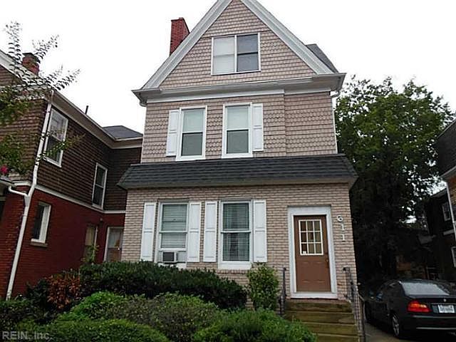 1st image of 611 Boissevain Ave