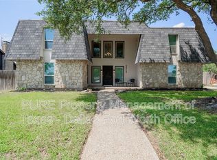 3313 Country Club Rd, Pantego, TX 76013
