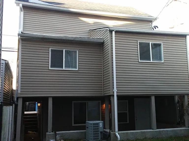 2508 N Ashland Ave — Photo 1