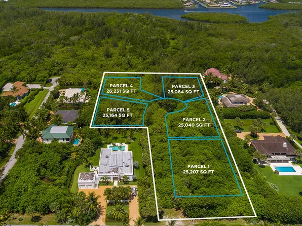 1 Bon Aire Desire Avenue, Jupiter Island, FL 33455