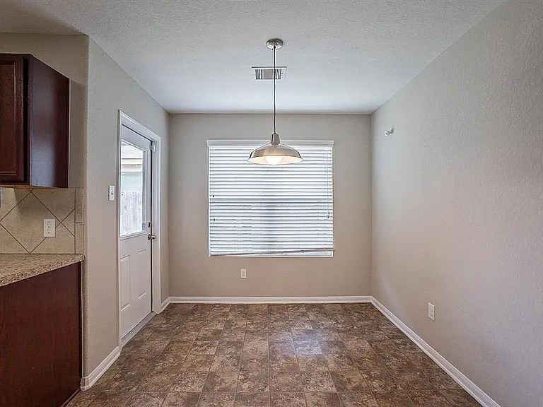 3039 Upland Spring Trce — Photo 7