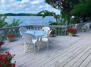 239 Hickory Rd, Lake Ozark, MO 65049