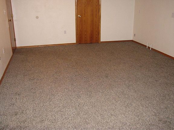 4th image of 2323 W Central Ave