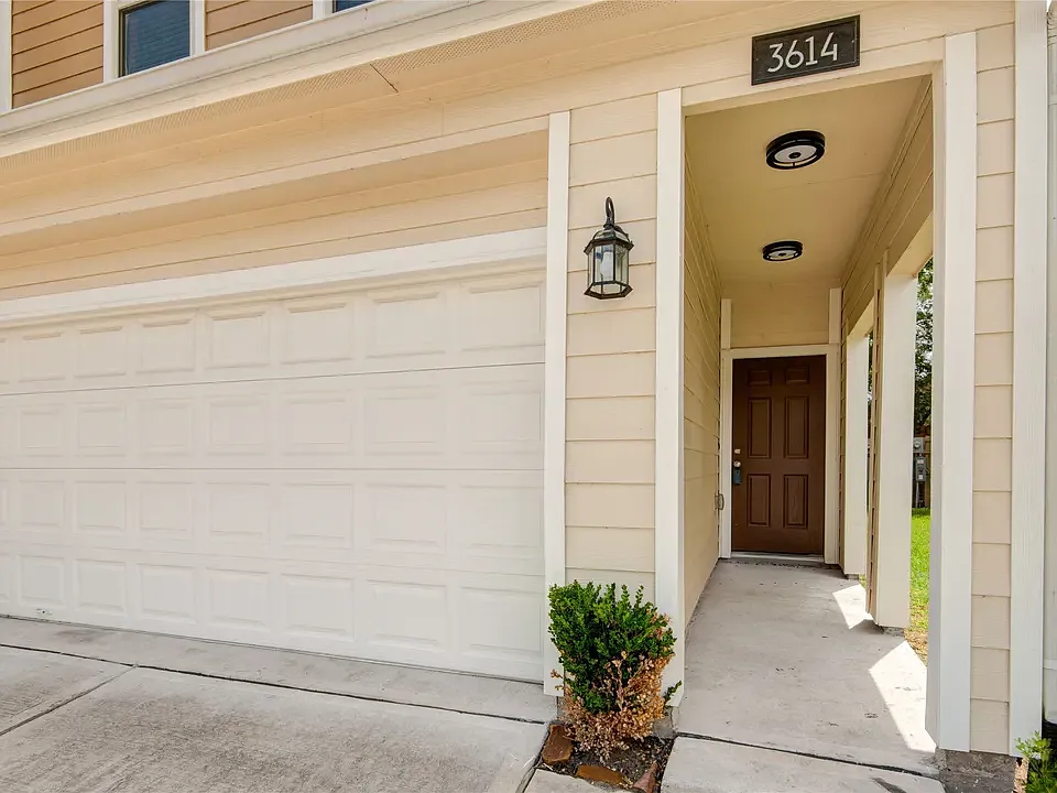 3614 Vista Pointe Dr