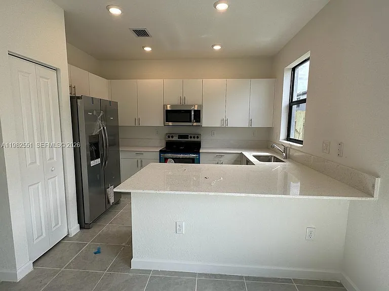 13262 SW 285th St — Photo 3