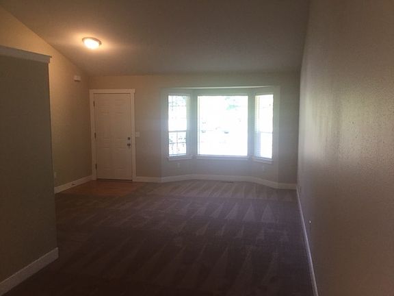 5th image of 9114 138th St E