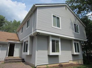 100 Kale Ave, Sterling, VA 20164