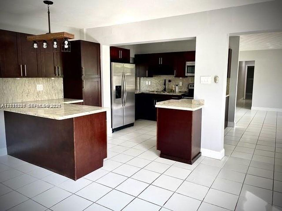 1st image of 7425 SW 118th St #7425