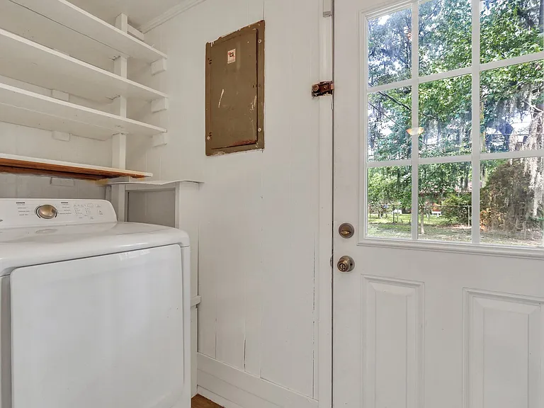 12473 Northwood Rd — Photo 35