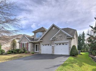 315 Highgate Ct, Marlboro, NJ 07746