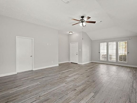 2nd image of 18223 Drum Heller Ln