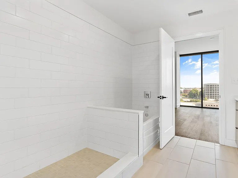 788 W Marietta St NW #908 — Photo 28