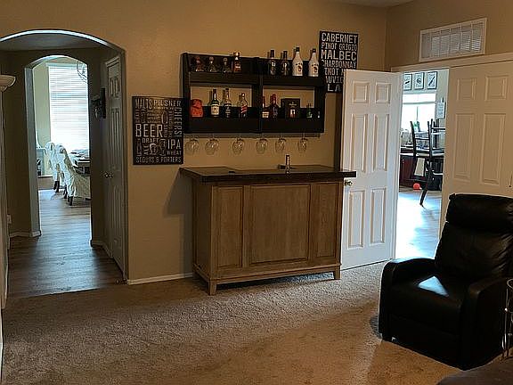 5th image of 36934 W Leonessa Ave