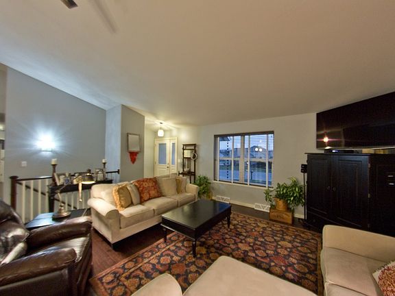 2nd image of 301 Aspen Grove Ln