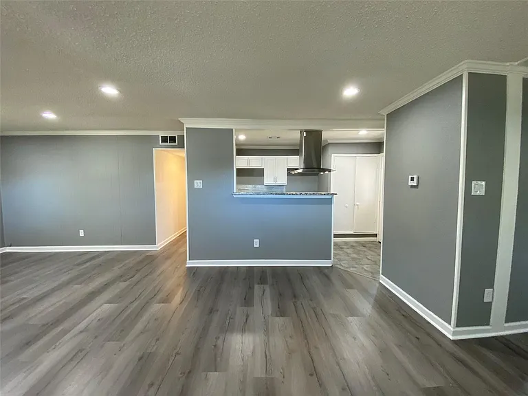 2813 Arcady Dr — Photo 5