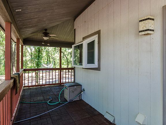 3rd image of 1720 SE County Road 2230