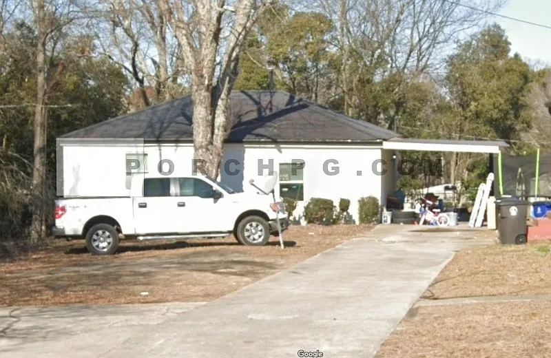 3 bed, 2.0 bath, $1,550 — Photo 1