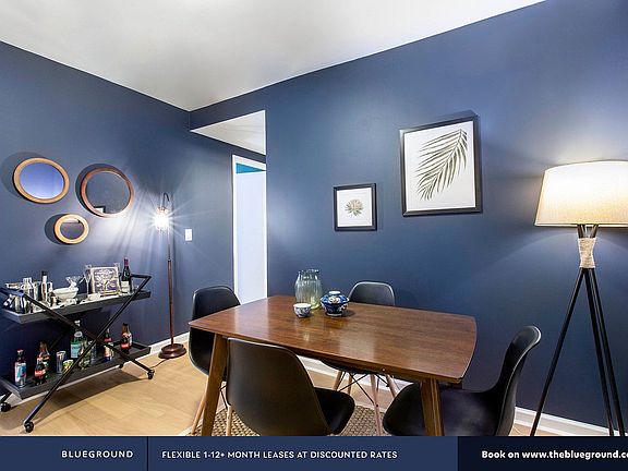 5th image of 535 W 23rd St APT S6q