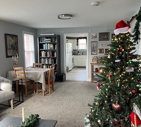 3rd image of 62 Limewood Ave APT C