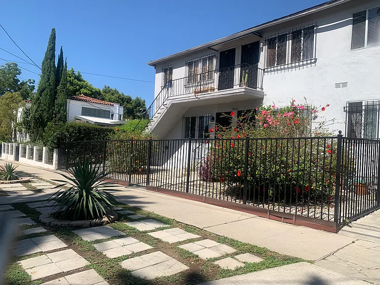 961 Manzanita St #1 — Photo 1