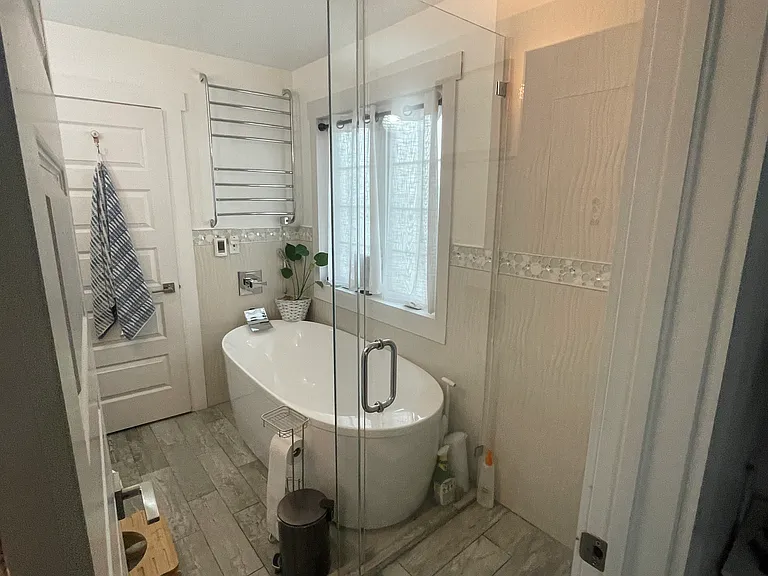 3911 Capitol Dr #A — Photo 14