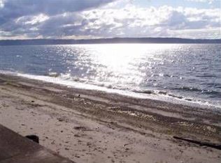 16503 Maplewild Ave SW, Seattle, WA 98166