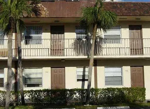 426 Lakeside Dr #249