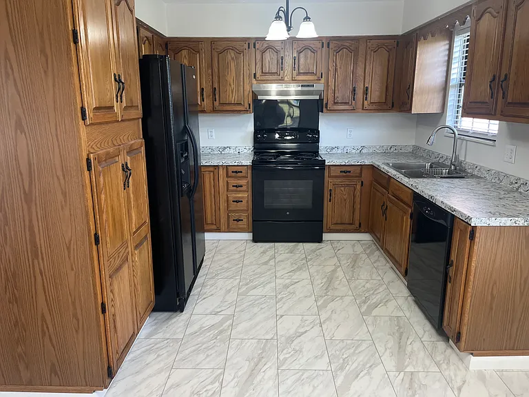 6230 W Andrew Johnson Hwy #6230 — Photo 5