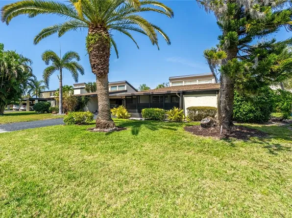 678 White Pine Tree Rd #60, Venice, FL 34285