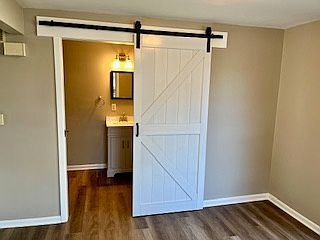5th image of 660 Heritage Dr
