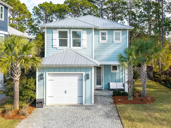 177 Lakeland Dr, Miramar Beach, FL 32550