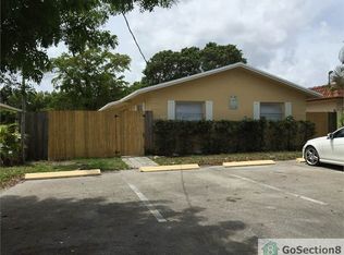 820 SW 9th Ct, Pompano Beach, FL 33060
