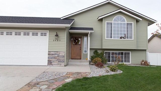 1st image of 2495 N Bunchgrass Dr