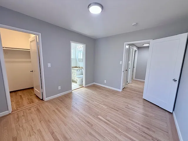 2219 Cabrillo Ave — Photo 13