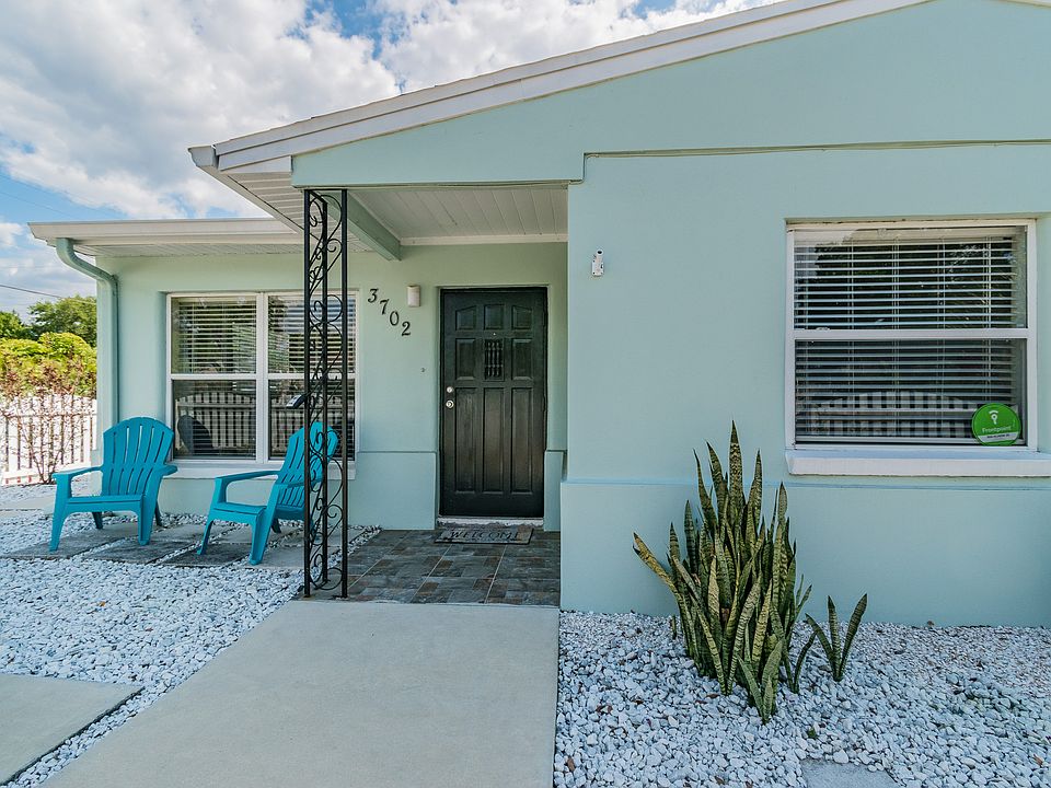 1st image of 3702 El Prado Blvd