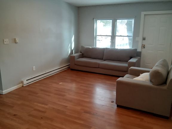5th image of 10 York Ave APT 2