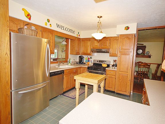 2nd image of 4051 Longhill Dr SE