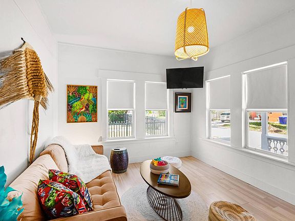 3rd image of 3760 Frow Ave #3760