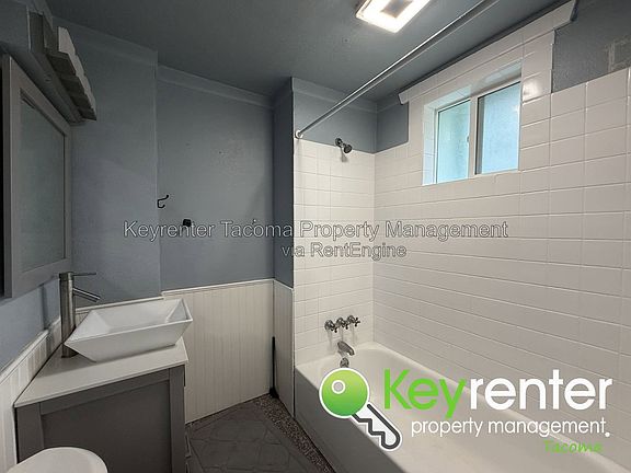 5th image of 3307 S 7th St