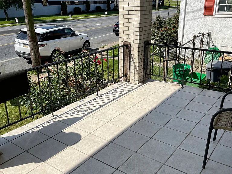 1737 Hanover Ave — Photo 3