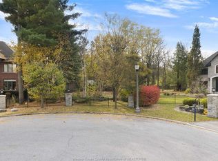 1104 Deerview Cres, Lasalle, ON N9J 0A7