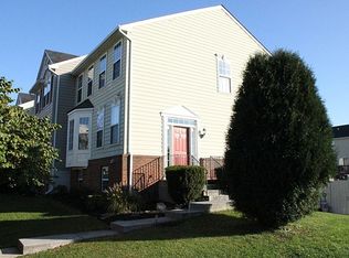 17374 Avion Sq, Round Hill, VA