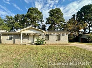 8 Rosemunn Dr APT A, Little Rock, AR 72205