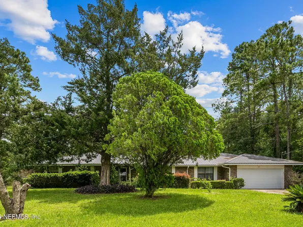 106 RAINTREE WOODS Trail, Palatka, FL 32177